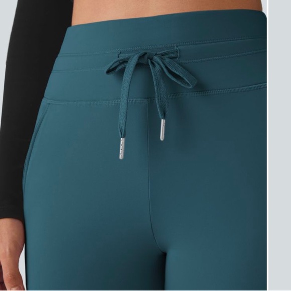 Halara Softlyzero™ Plush High Waisted Drawstring Joggers | MP | Oxford Blue - Picture 4 of 7